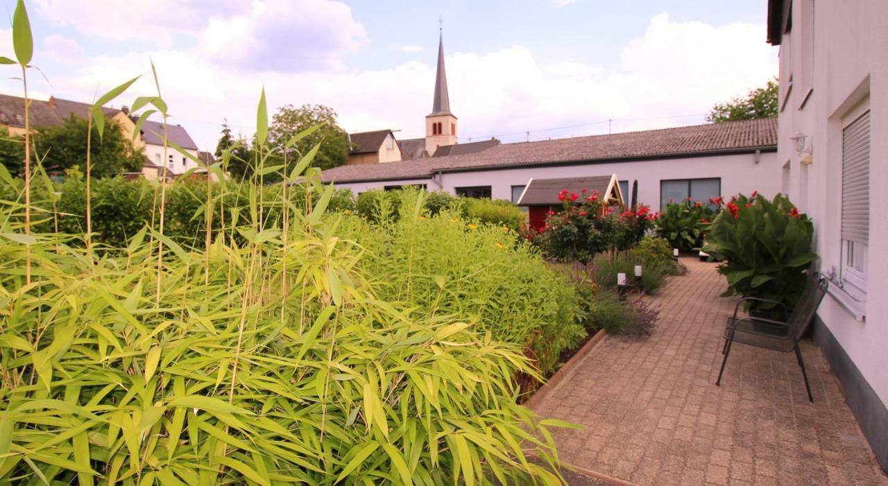 Gaestehaus Koen Zeltingen-Rachtig Exterior photo